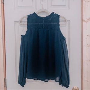 NWT Lily White blouse